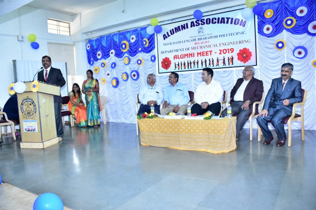 convener-b-m-b-patil-explaining-future-plans-of-association